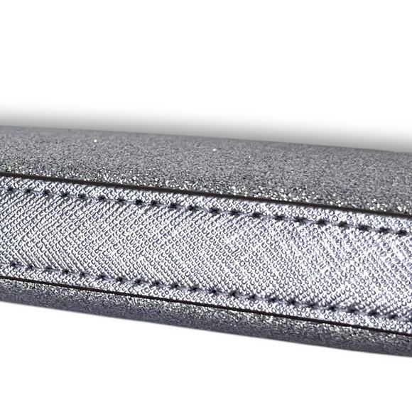 🎁 Kate Spade Glitter Lilly Pochette Silver Candied Flower Glitter NWT $249 - Picture 5 of 8